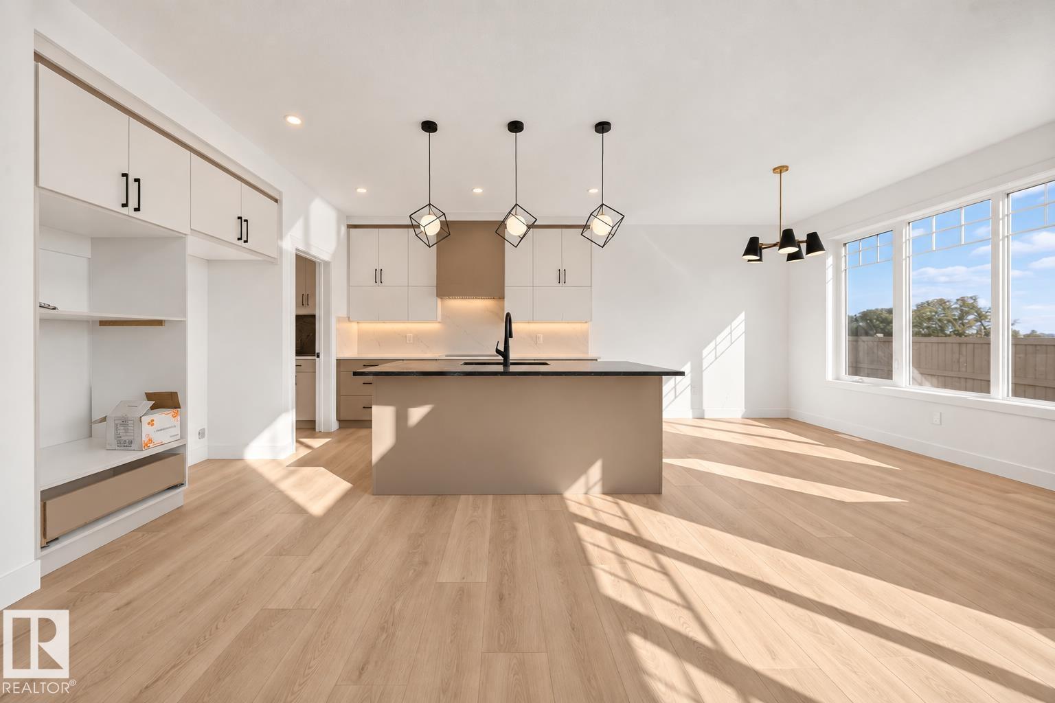 3119 9 ST NW - 5