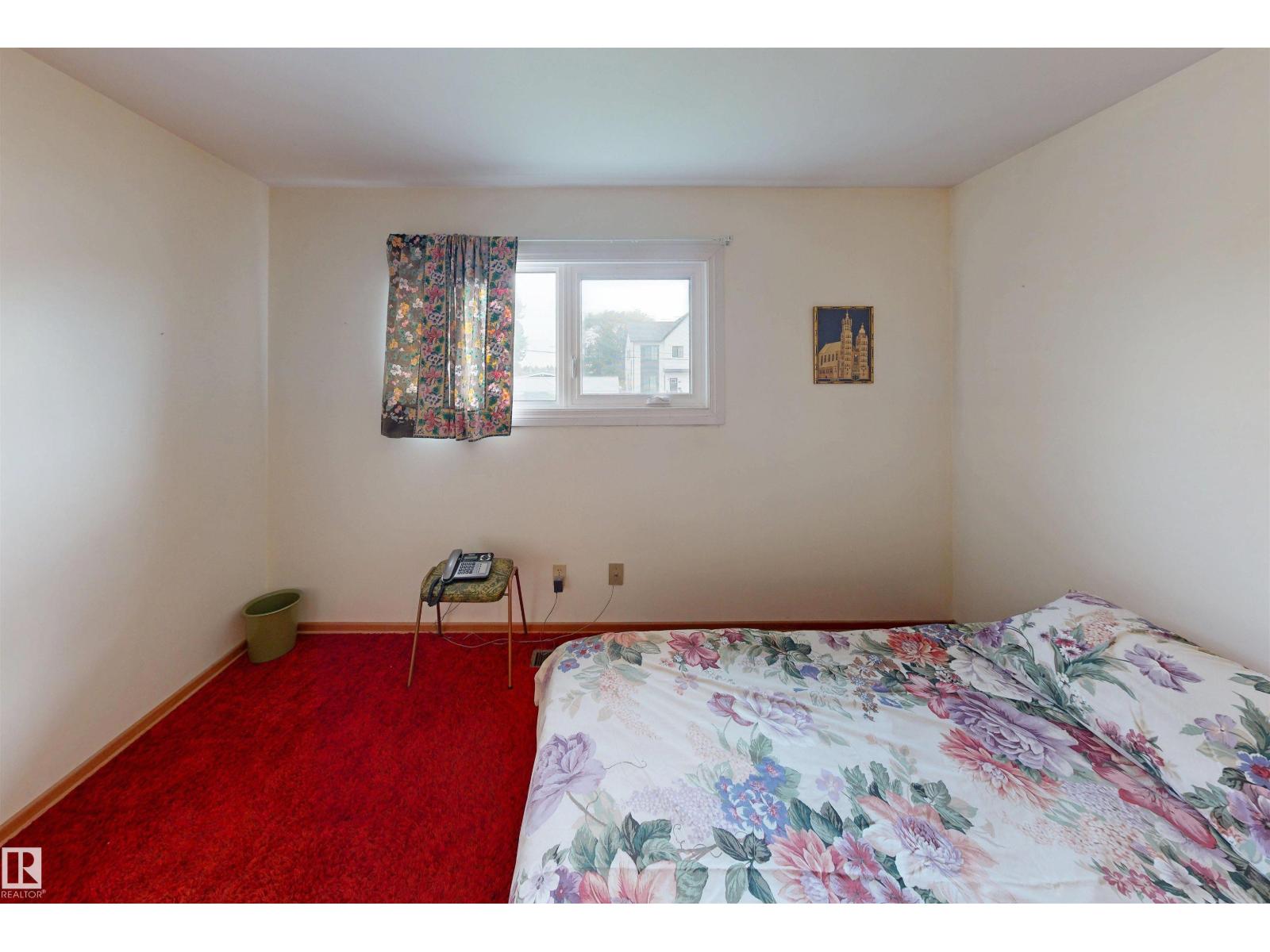 7923 ROWLAND RD NW - 36