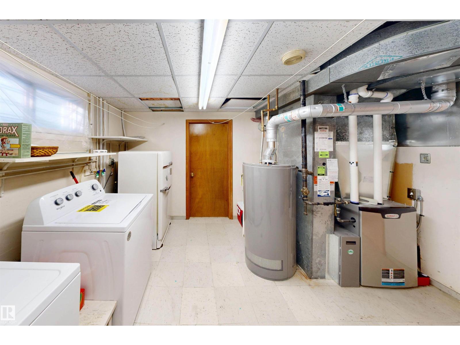 7923 ROWLAND RD NW - Image 40