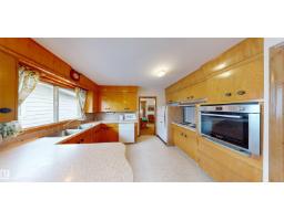 7923 Rowland Rd Nw, Edmonton, AB T6A3W6 Photo 16
