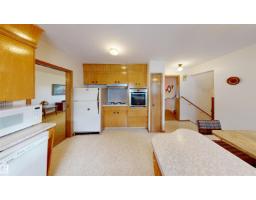 7923 Rowland Rd Nw, Edmonton, AB T6A3W6 Photo 17