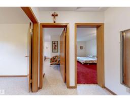 7923 Rowland Rd Nw, Edmonton, AB T6A3W6 Photo 28