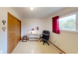 7923 Rowland Rd Nw, Edmonton, AB T6A3W6 Photo 29