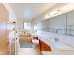 7923 Rowland Rd Nw, Edmonton, AB T6A3W6 Photo 33