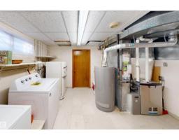 7923 Rowland Rd Nw, Edmonton, AB T6A3W6 Photo 40