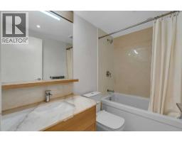 806, 118 Waterfront Court SW - photo 8