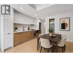 806, 118 Waterfront Court SW - photo 4