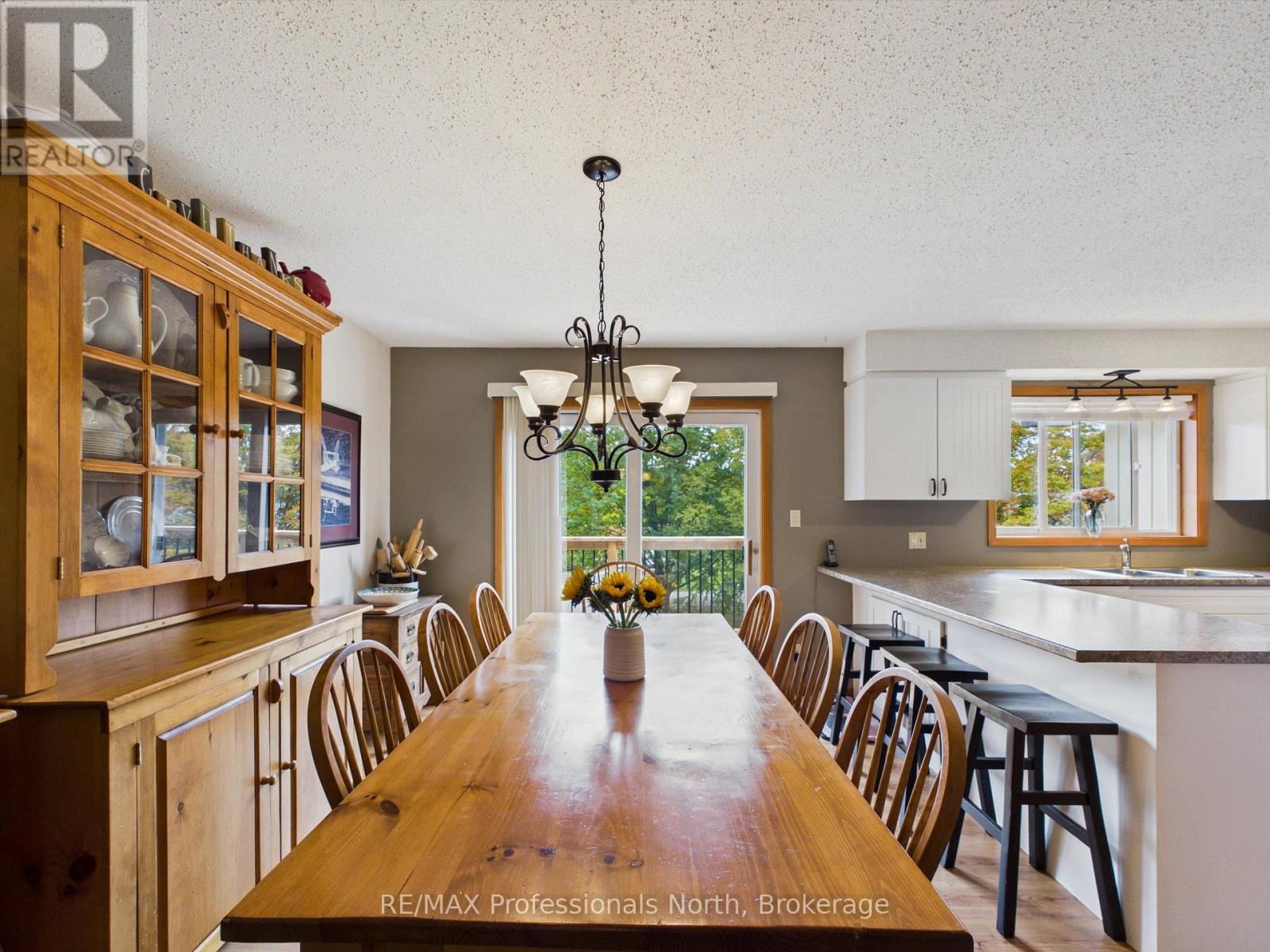 1 CRESTVIEW DRIVE - Image 10