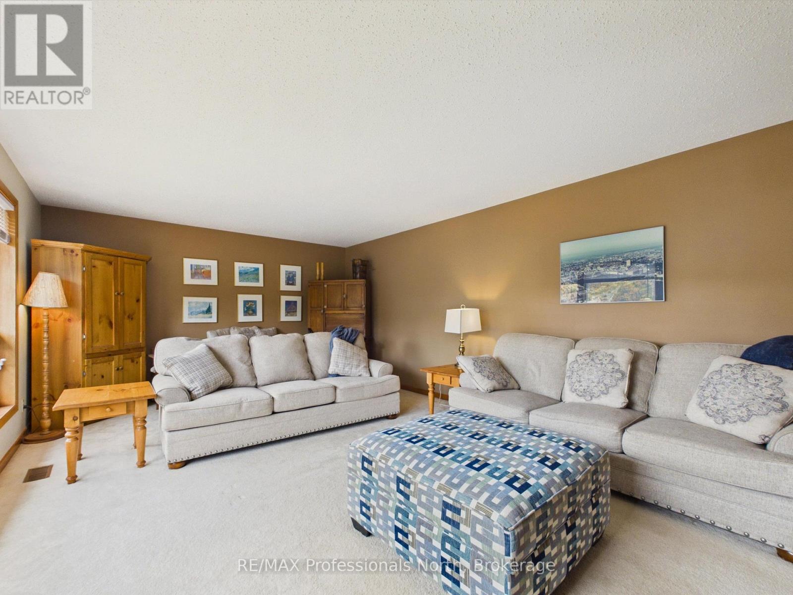 1 CRESTVIEW DRIVE - 5