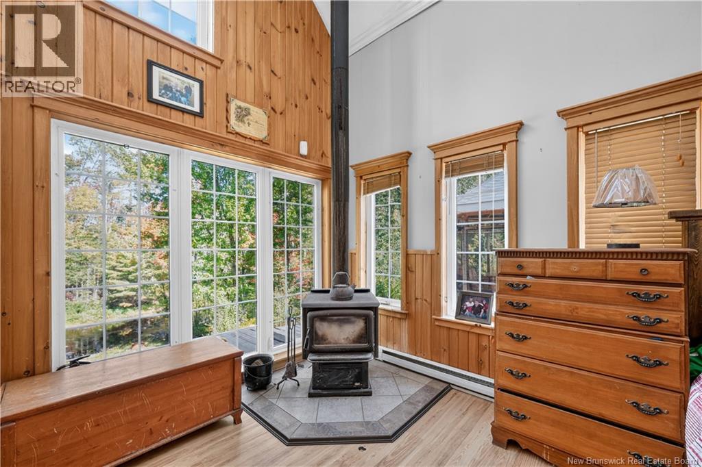 5 Brooks Road - 24