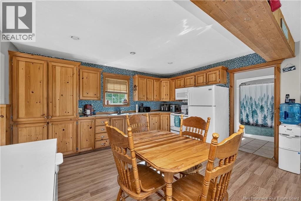 5 Brooks Road - Image 12