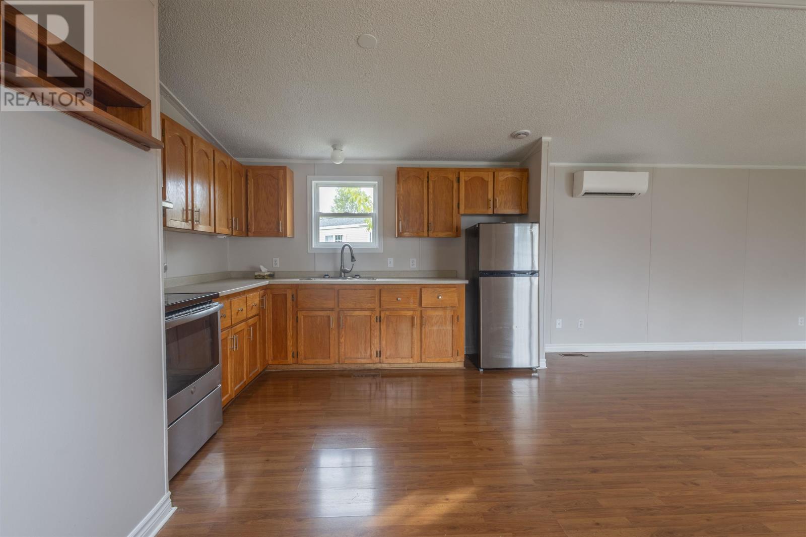 14 WINDJAMMER Crescent - Image 17