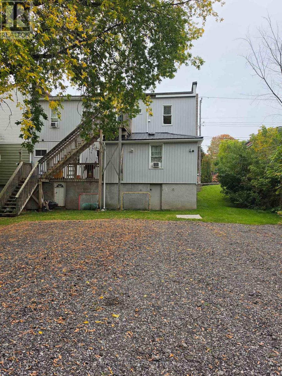 757 FOURTH AVENUE - 6