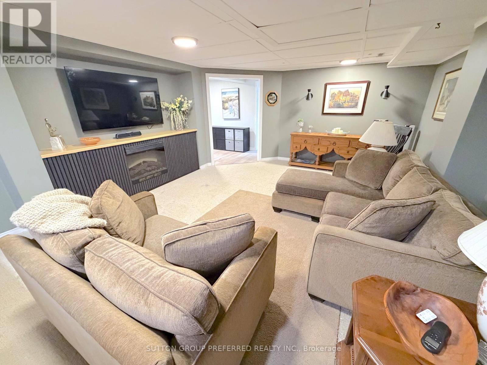 #4 163 PINE VALLEY DRIVE - Image 26