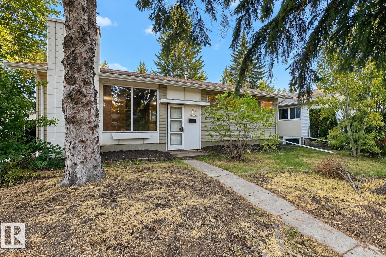 12204 40 AV NW - 1