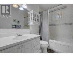 11 Courtney Road, Ottawa, ON K2L1L9 Photo 28