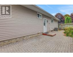 11 Courtney Road, Ottawa, ON K2L1L9 Photo 43