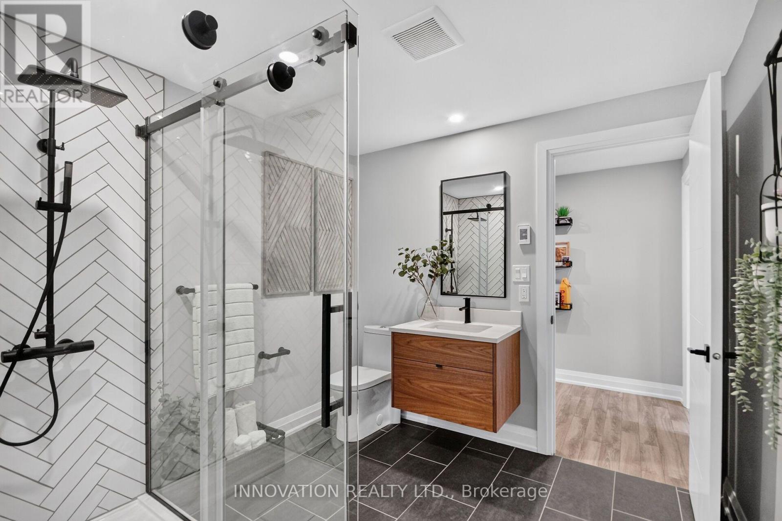 1810 CEDARLAKES WAY - 37