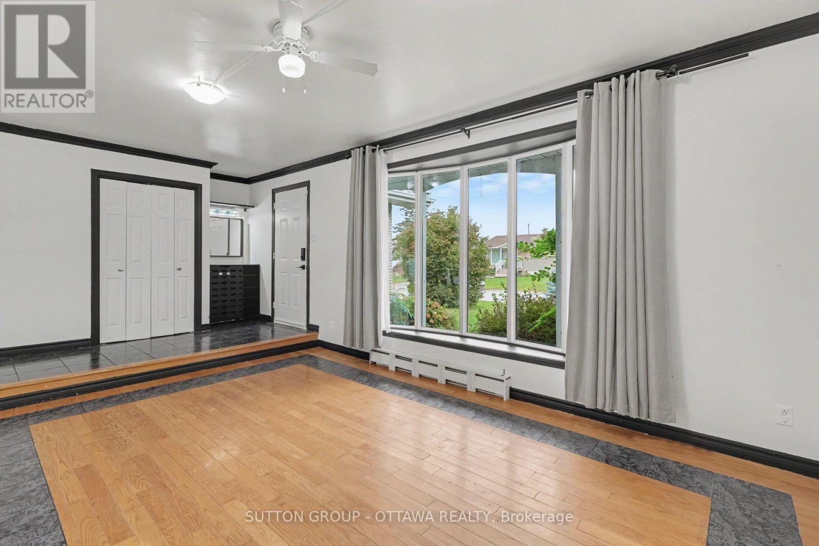 678 REJANE CRESCENT - 4