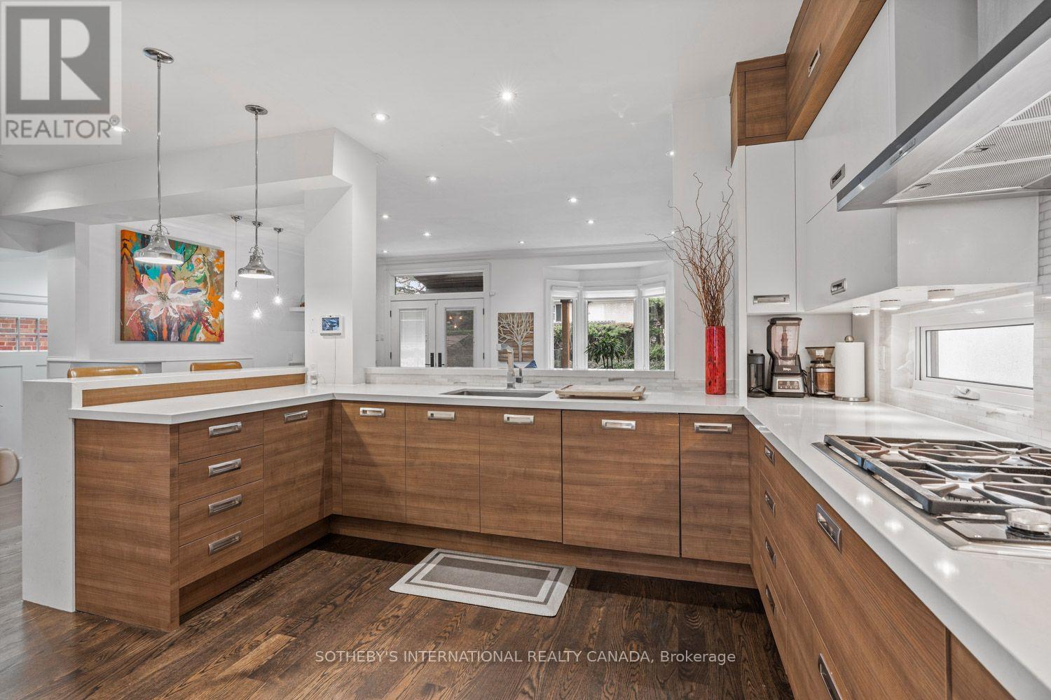 329 BROADWAY AVENUE - 14
