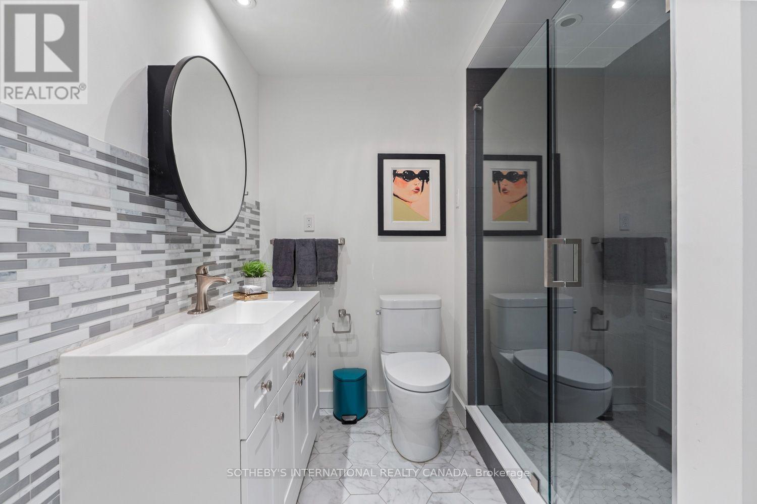 329 BROADWAY AVENUE - 43