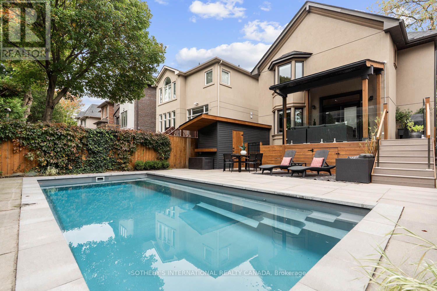 329 BROADWAY AVENUE - 46