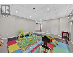 14 Floree Street, Whitby, ON L1R3B2 Photo 35