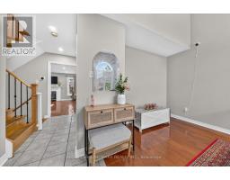 14 Floree Street, Whitby, ON L1R3B2 Photo 9