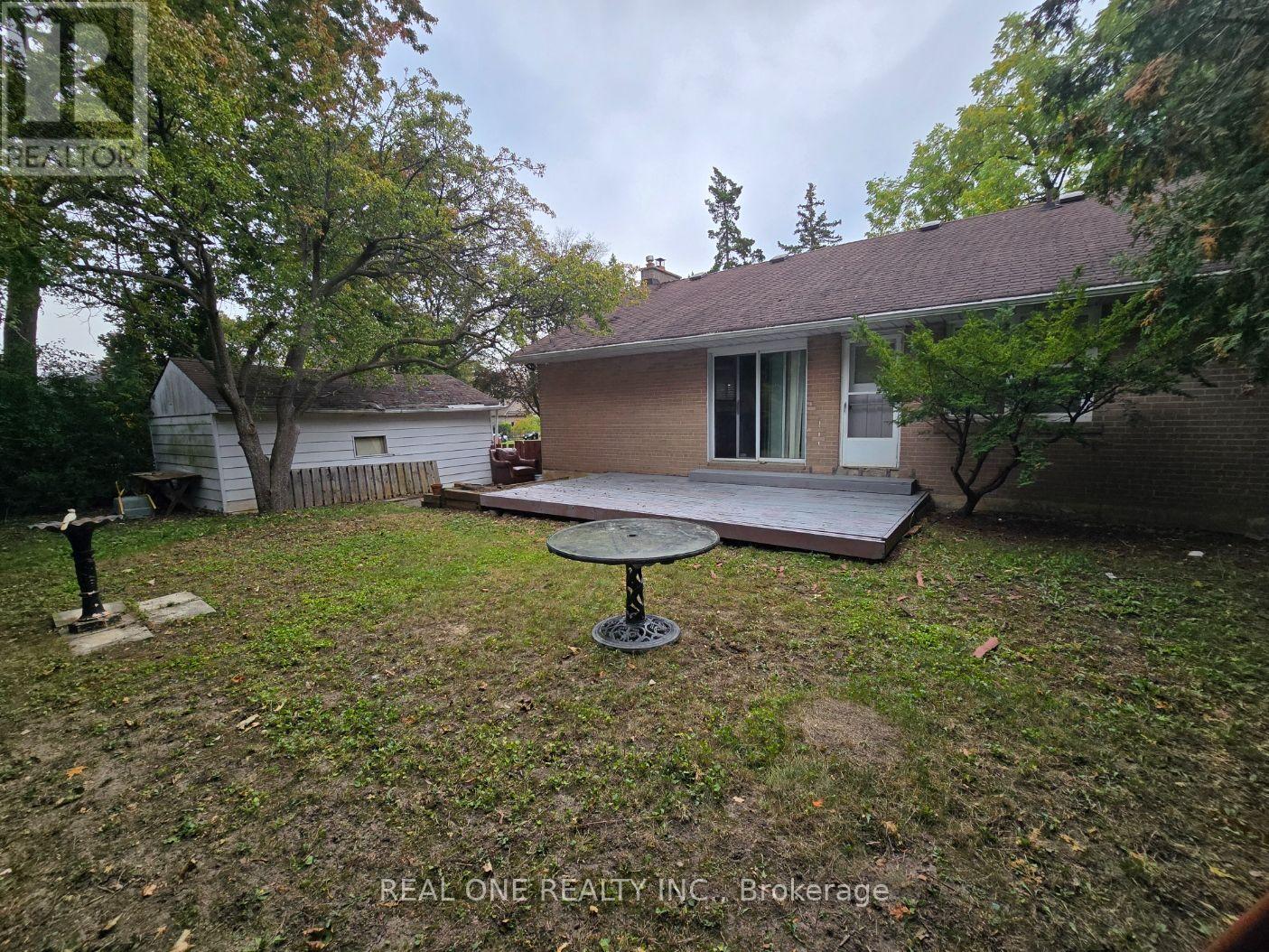 389 KERRYBROOK DRIVE - Image 33