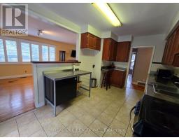 389 Kerrybrook Drive, Richmond Hill, ON L4C3R4 Photo 11