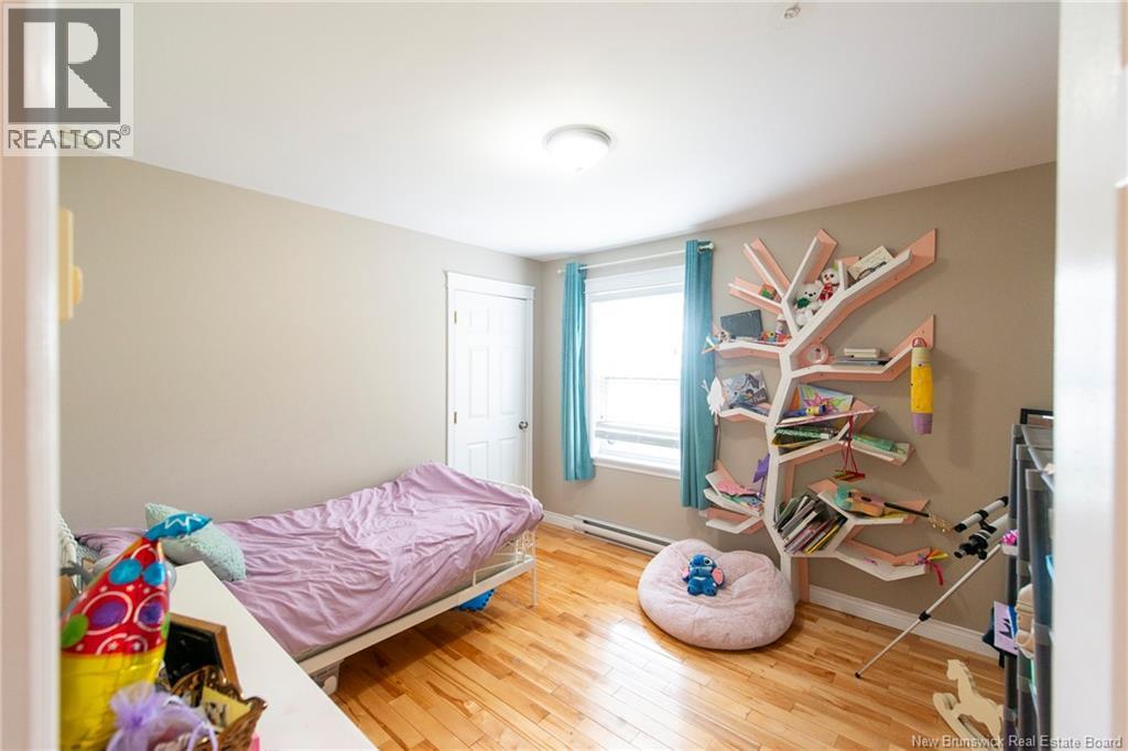 10 Queensbury Drive - Image 16