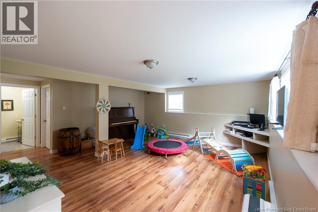 10 Queensbury Drive - Image 18