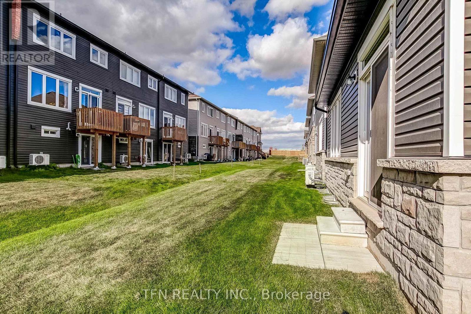 86 MCGILL AVENUE - 3