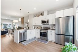 146 Emberwell Street, Winnipeg, MB R2C5W1 Photo 12