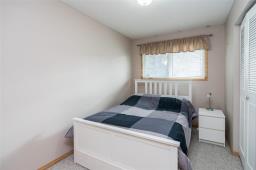 71 Rougeau Avenue, Winnipeg, MB R2C3X5 Photo 19