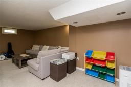 71 Rougeau Avenue, Winnipeg, MB R2C3X5 Photo 22