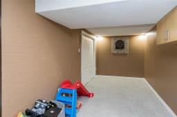 71 Rougeau Avenue, Winnipeg, MB R2C3X5 Photo 26
