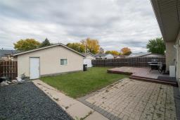 71 Rougeau Avenue, Winnipeg, MB R2C3X5 Photo 31