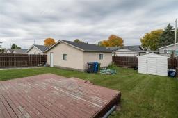 71 Rougeau Avenue, Winnipeg, MB R2C3X5 Photo 35