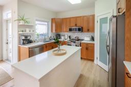 136 Swinford Way, Winnipeg, MB R2V4X3 Photo 13