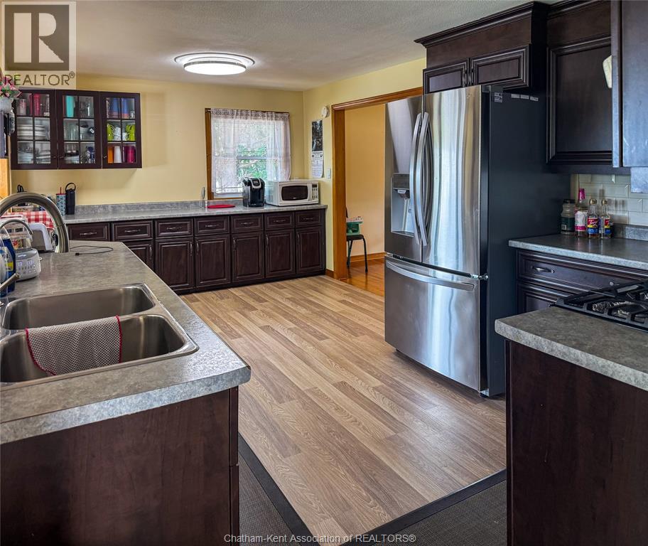 944 MCNAUGHTON AVENUE - Image 10
