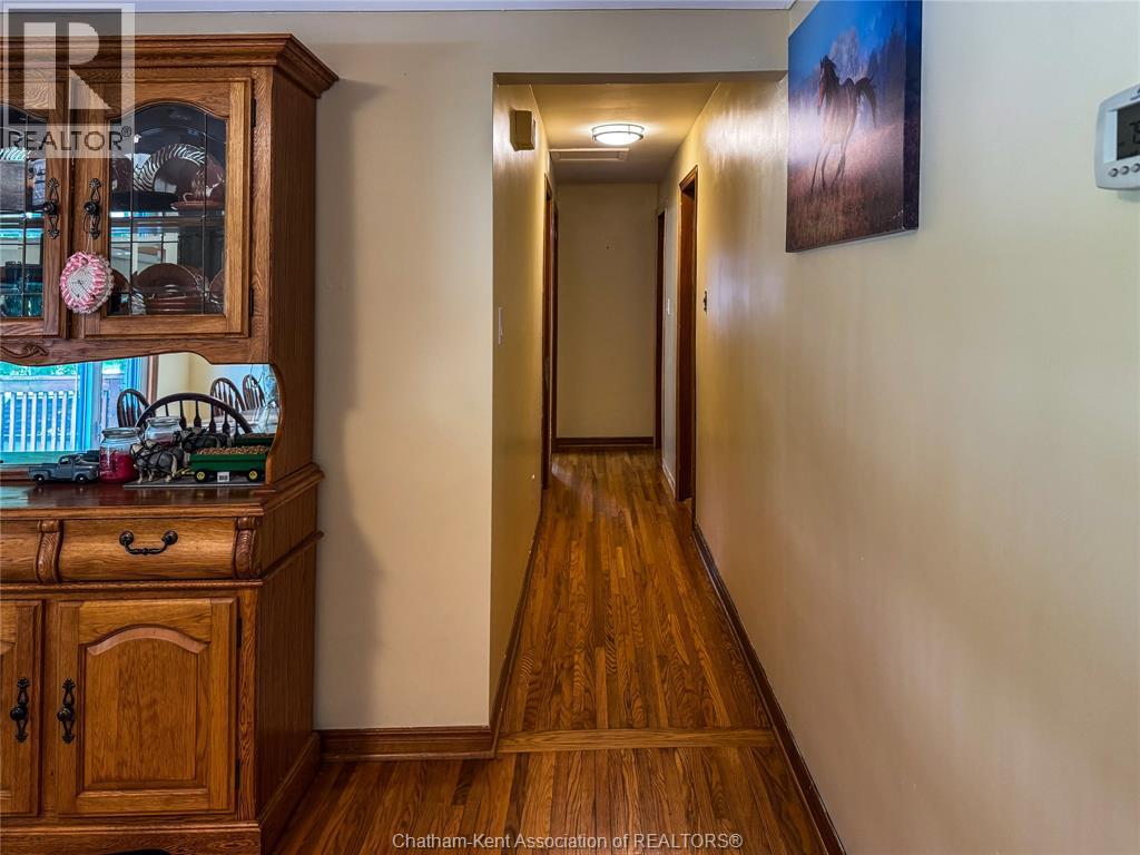 944 MCNAUGHTON AVENUE - Image 14