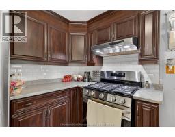 4pc Bathroom - 944 Mcnaughton Avenue, Chatham, ON N7L0E4 Photo 6