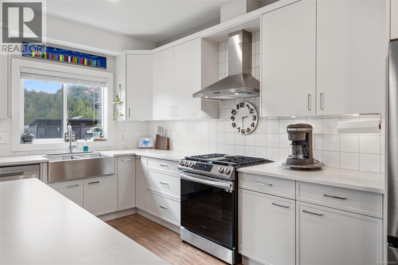 2923 Constellation Ave - Image 10