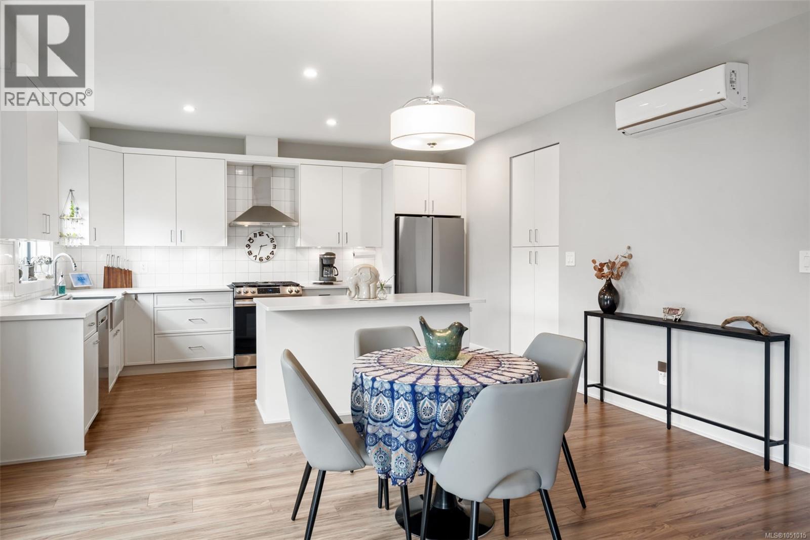 2923 Constellation Ave - 13