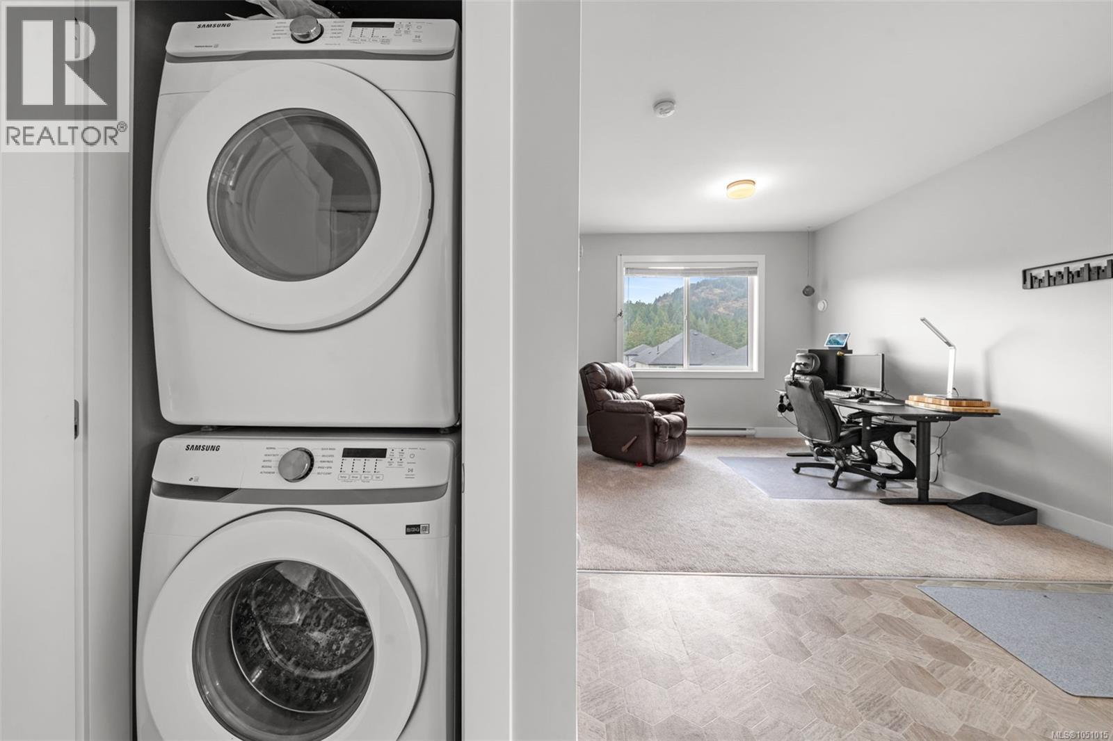 2923 Constellation Ave - Image 44