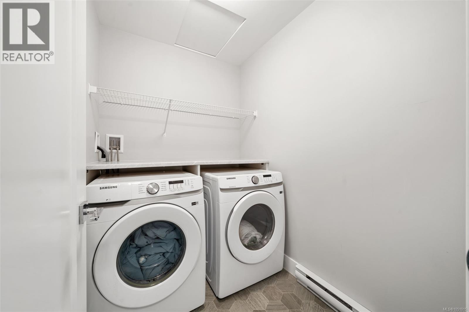 2923 Constellation Ave - 33