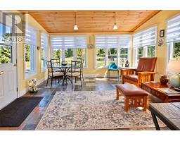 51 Old Petty Harbour Road thumbnail 12