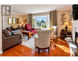 51 Old Petty Harbour Road thumbnail 3
