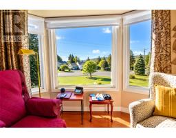 51 Old Petty Harbour Road thumbnail 4